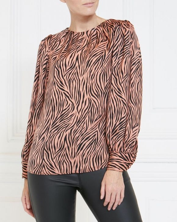 Gallery Bijou Zebra Top Gallery Bijou Zebra Top