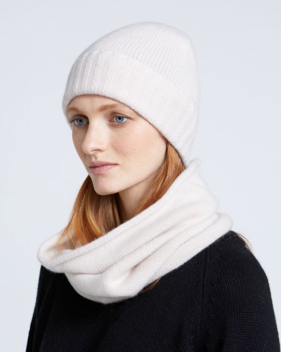 Carolyn Donnelly The Edit Cashmere Snood Carolyn Donnelly The Edit Cashmere Snood