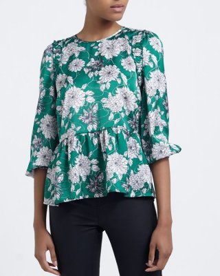 Shoulder Detail Top Shoulder Detail Top