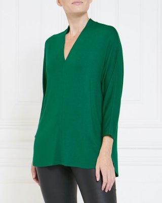 Gallery Bijou V-Neck Top Gallery Bijou V-Neck Top