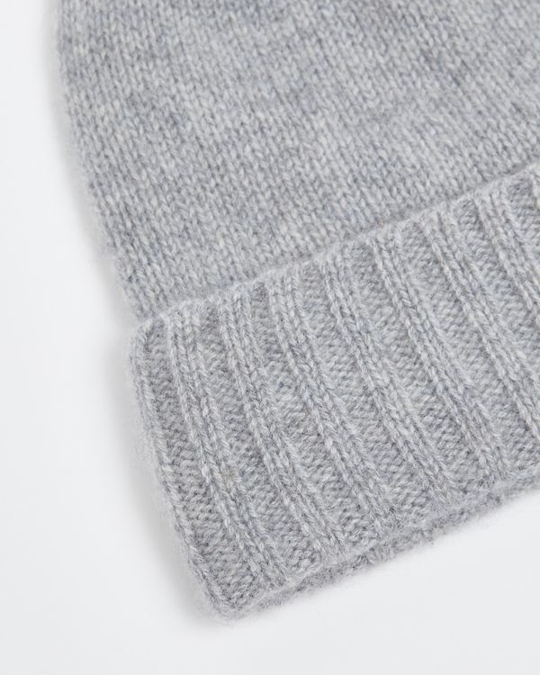 Carolyn Donnelly The Edit Cashmere Hat
