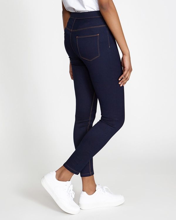 Essential Denim High Rise Jeggings