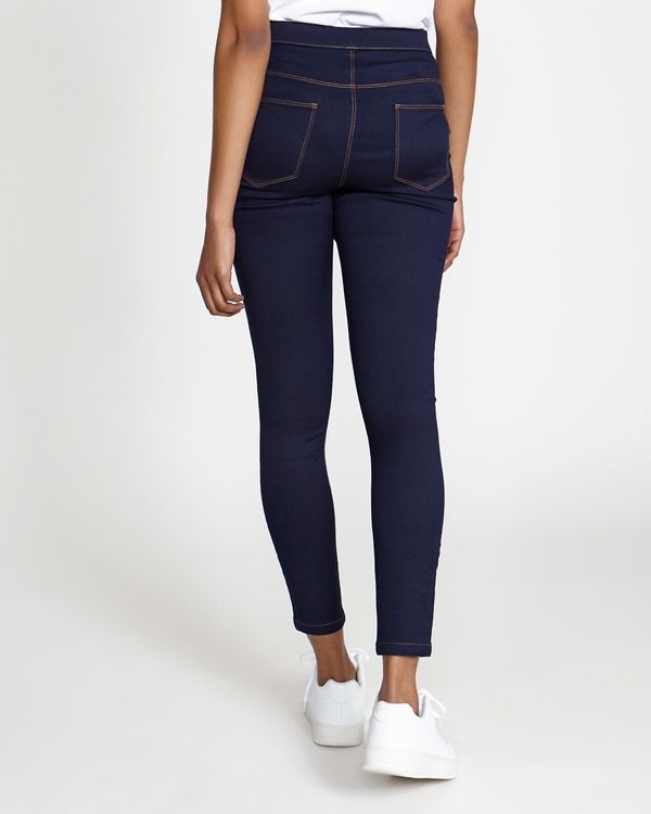 Essential Denim High Rise Jeggings