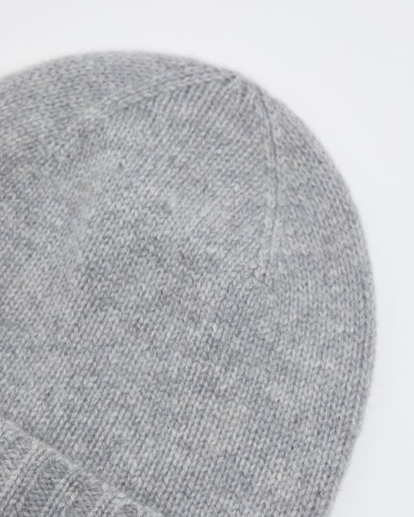 Carolyn Donnelly The Edit Cashmere Hat
