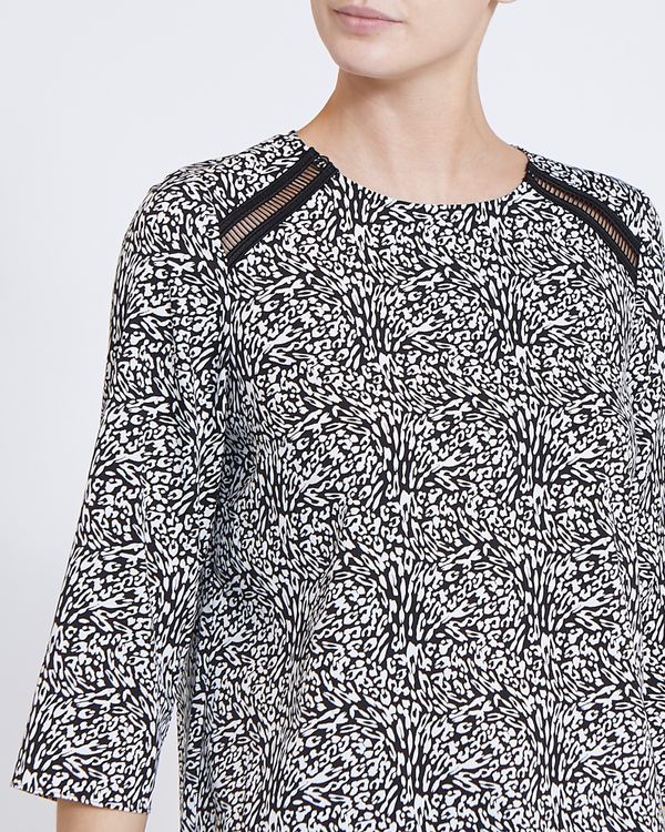 Round Neck Print Top