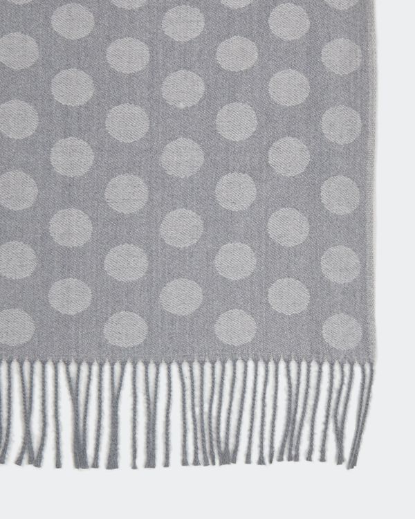 Spot Tassel Scarf