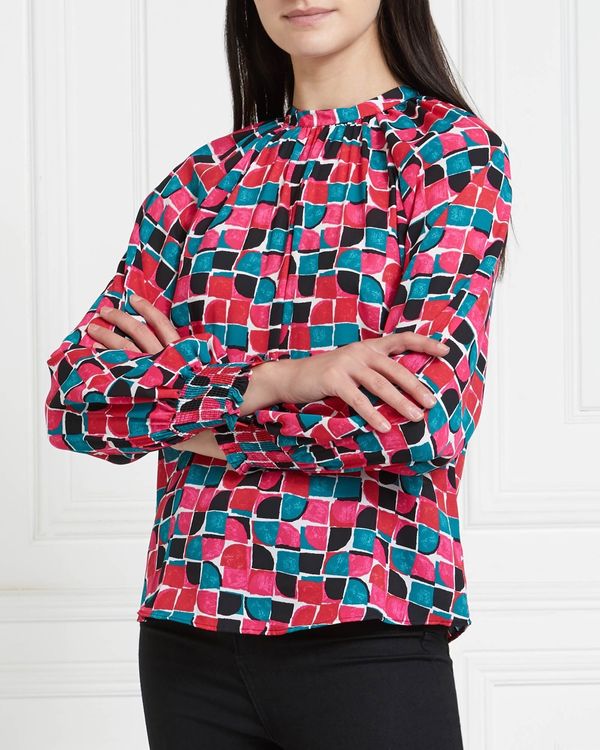 Gallery Shirred Cuff Top