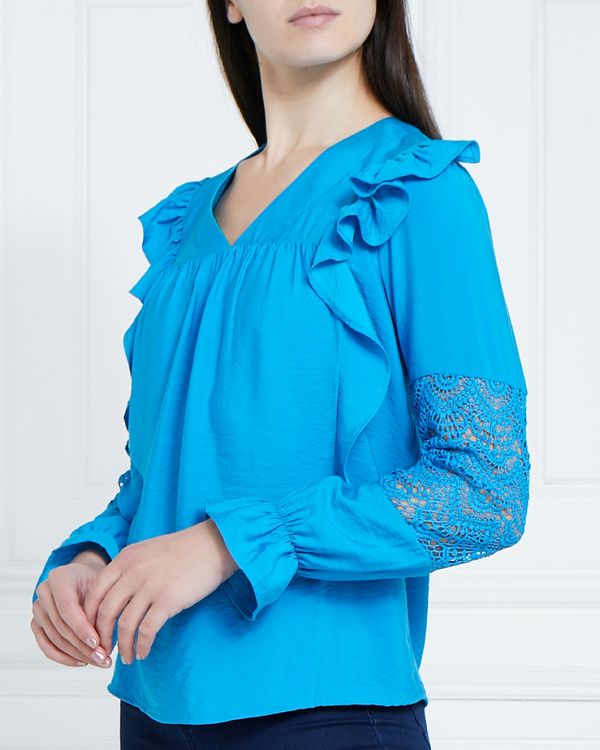 Gallery Amazon Lace Sleeve Top