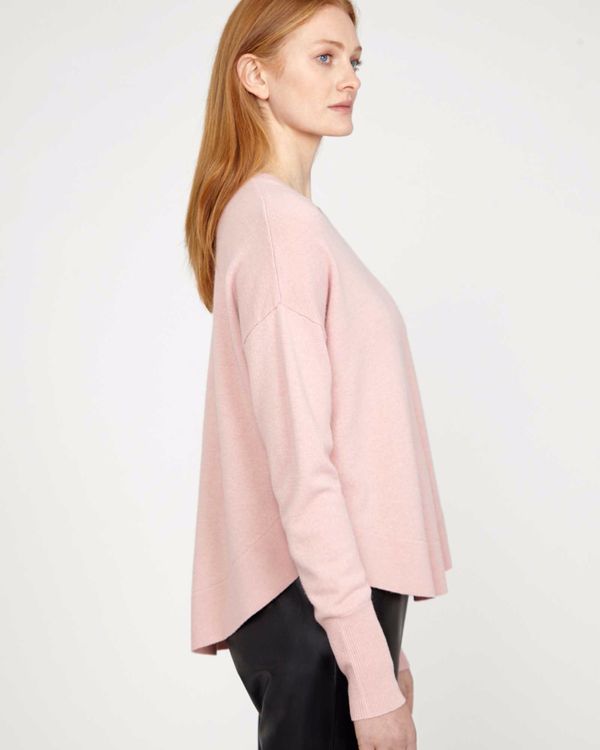 Carolyn Donnelly The Edit Curved Hem Sweater