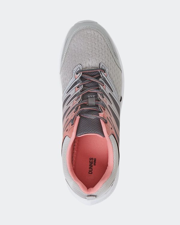 Ombre Mesh Trainer