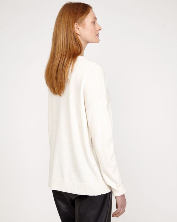 Carolyn Donnelly The Edit Cream Pocket Sweater