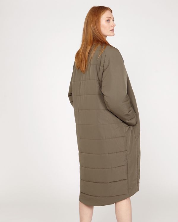 Carolyn Donnelly The Edit Quilted Raglan Coat
