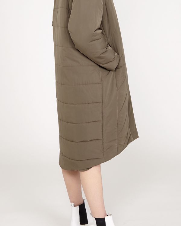Carolyn Donnelly The Edit Quilted Raglan Coat